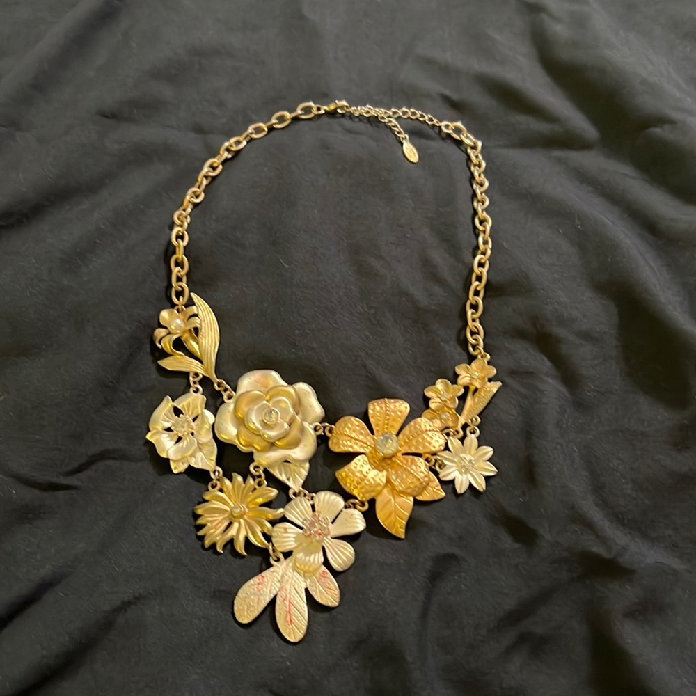 Robert Rose Statement Necklace